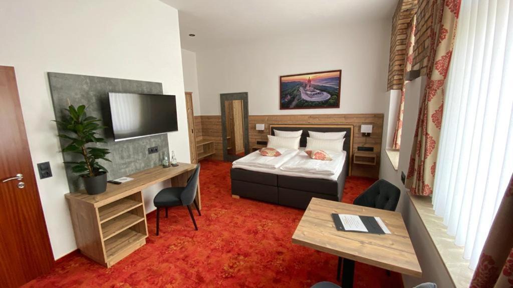 Hotel Friedchen Mit Eigener Fleischerei Artern Exteriör bild